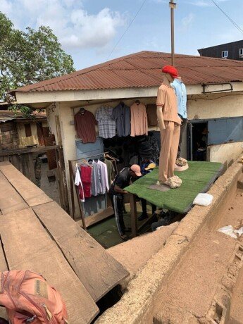 terrain-commercial-unique-big-1